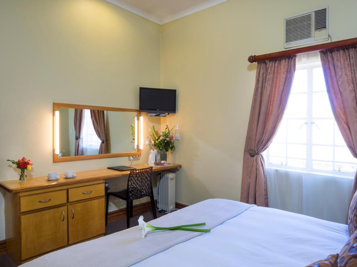 The Elegant Lodge Menlo Park Pretoria-Noord Exterior foto
